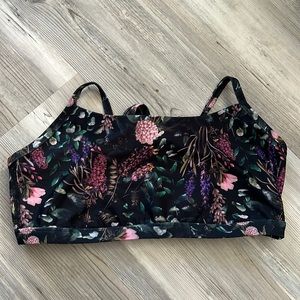 Beyond Yoga forest floral sports bra. Sold out. Limited edition.